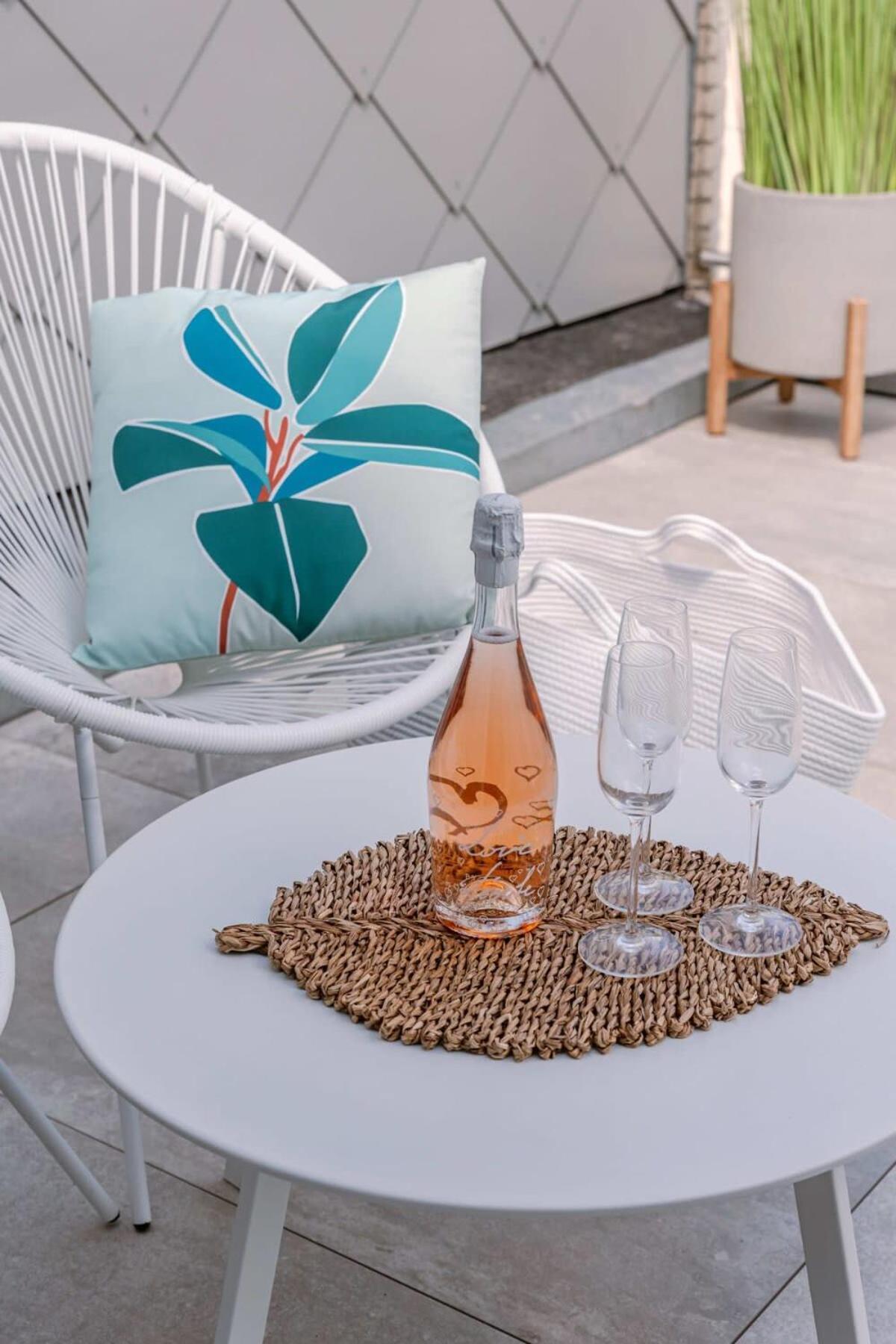 קנוקה-הייסט Huswell - Stunning Seafront Apartment מראה חיצוני תמונה